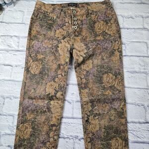 Trendy Vestino Weathered & Crackled Floral Print Skinny Jeans Mid Rise size 10